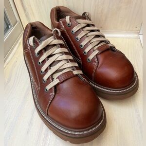 VTG Tommy Hilfiger Preppy Brown Classic Oxfords size 9 Leather Round Toe 90s Y2K